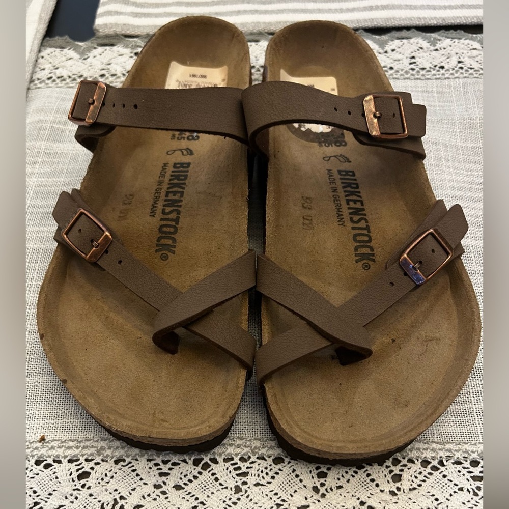 Mayari Birkenstocks